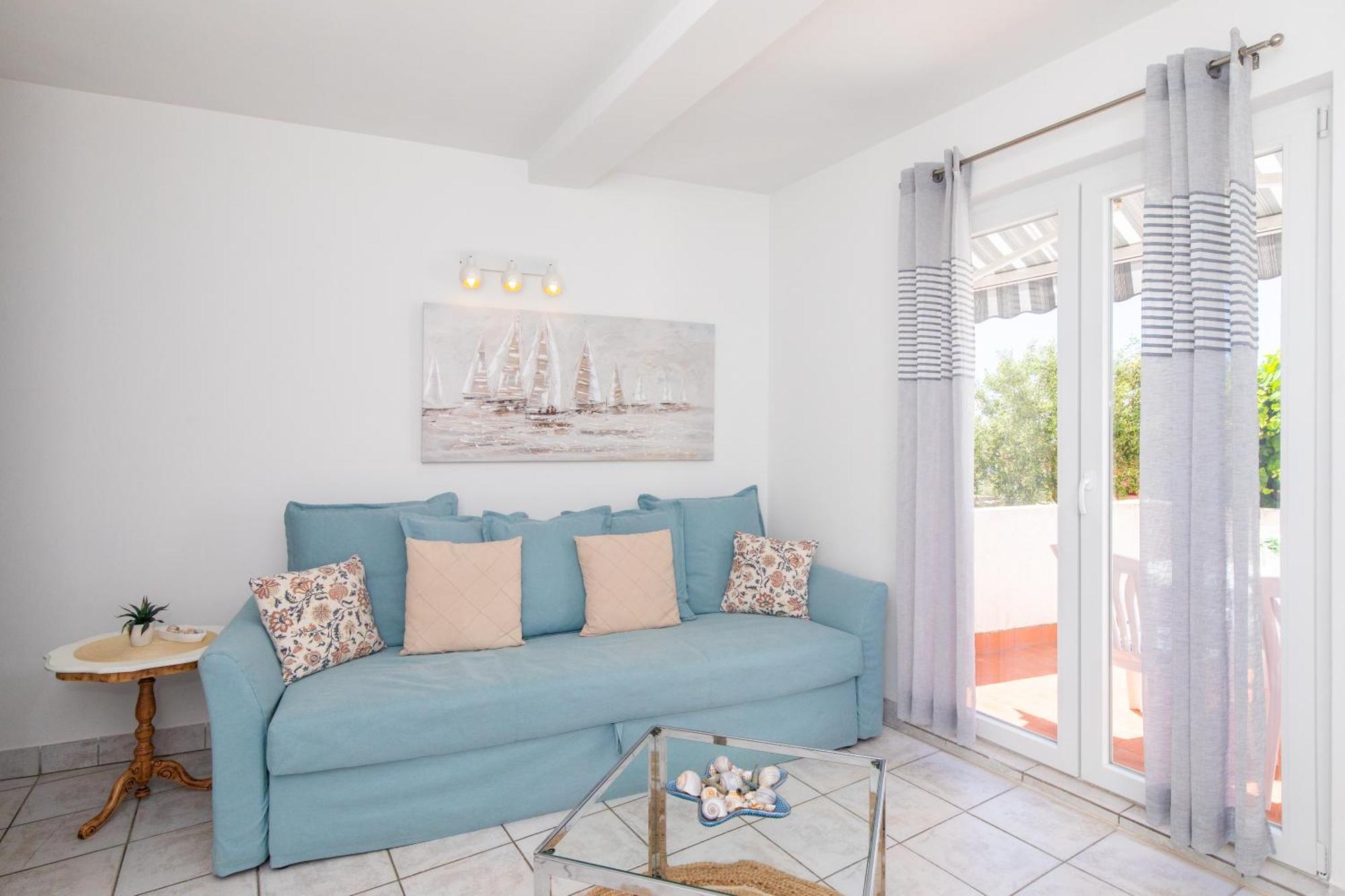 Apartment Laura Punat Exterior photo